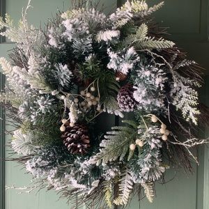 Flocked snow winter wreath